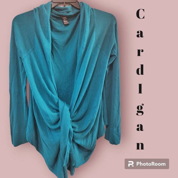 Cardigan - Picture 1 of 9